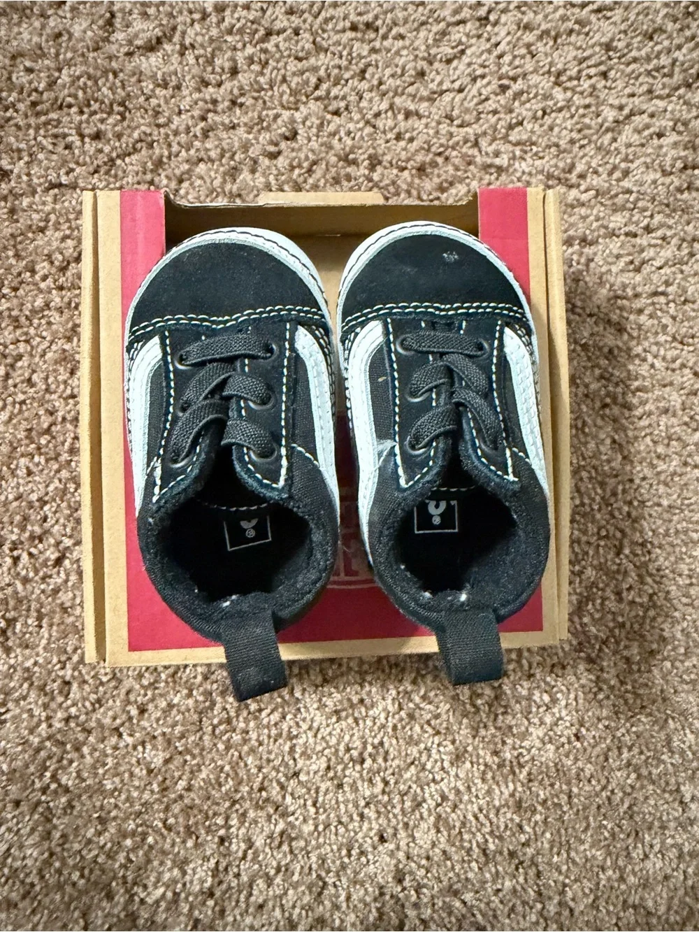 Vans cute baby’s